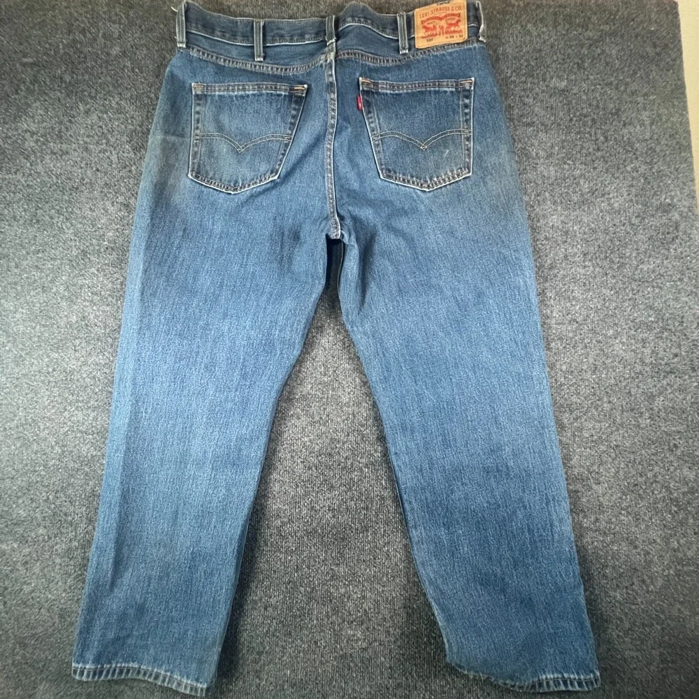 Levi's 550 Jeans Men 39x29.5 Blue Denim Cotton Straight Leg Mid Rise Relaxed Fit